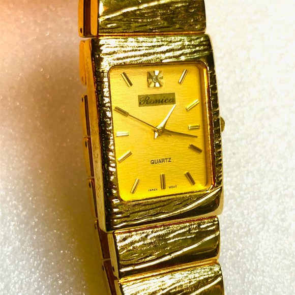 Rovika Quartz Texture Tank Dress Watch main image 5
